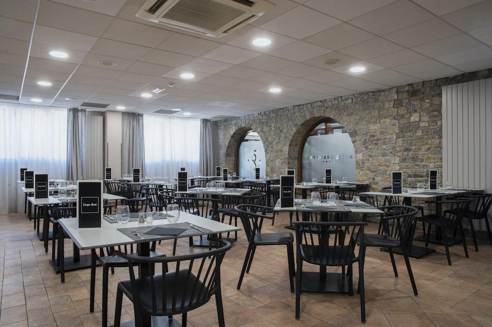 Grand Pas Hotel